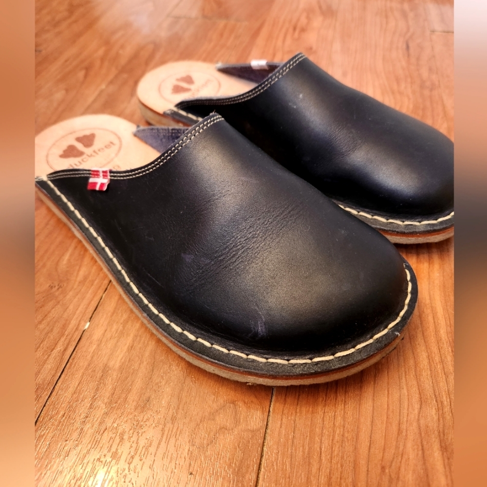 Duckfeet brand Blavand shoe